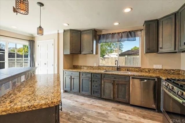 $799,999 | 540 Teran Drive, Fallbrook, CA 92028