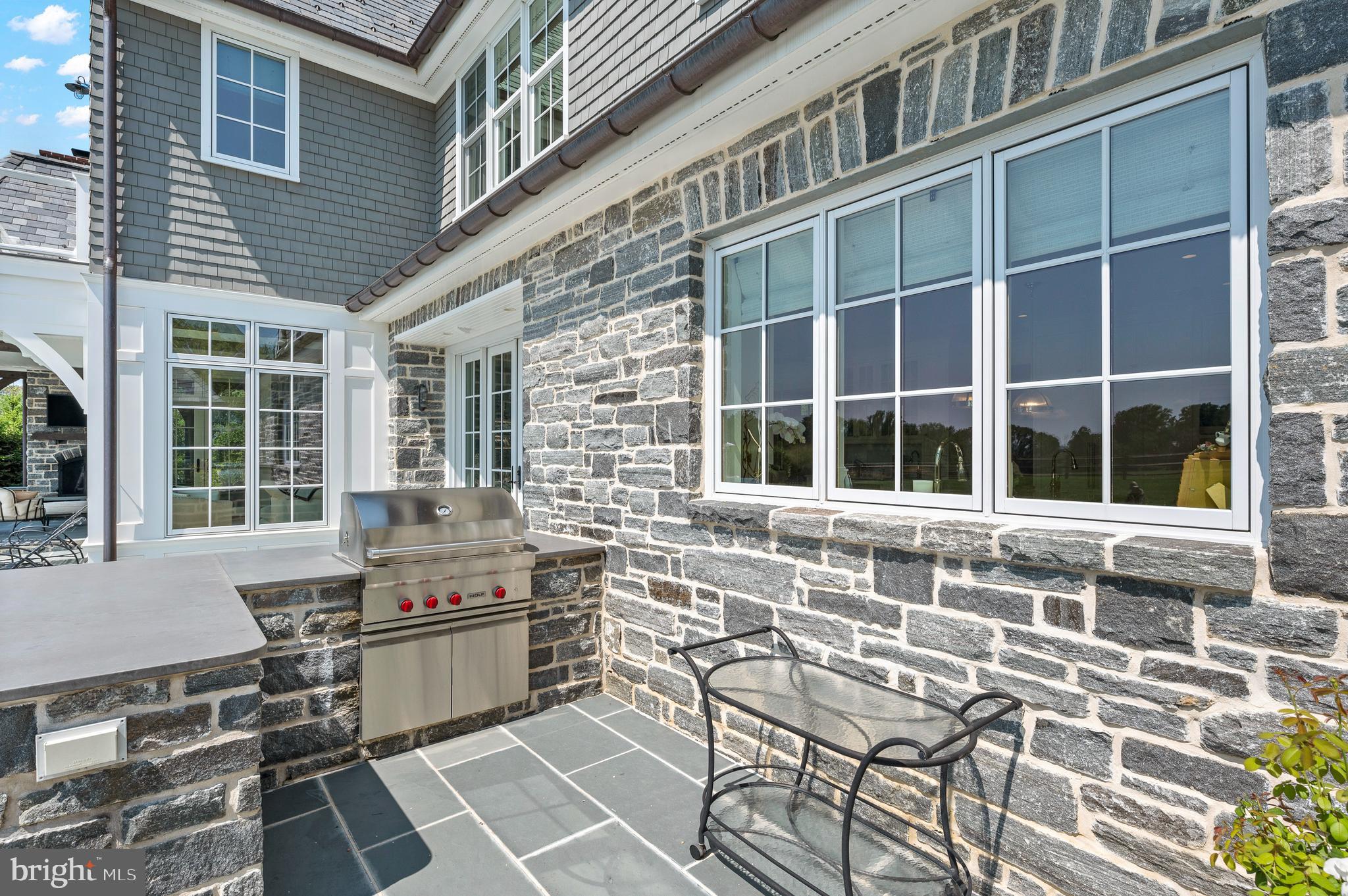 4 Ayrshire Drive Villanova, PA 19085 - Photo 79 of 96 Outdoor bar/grill area