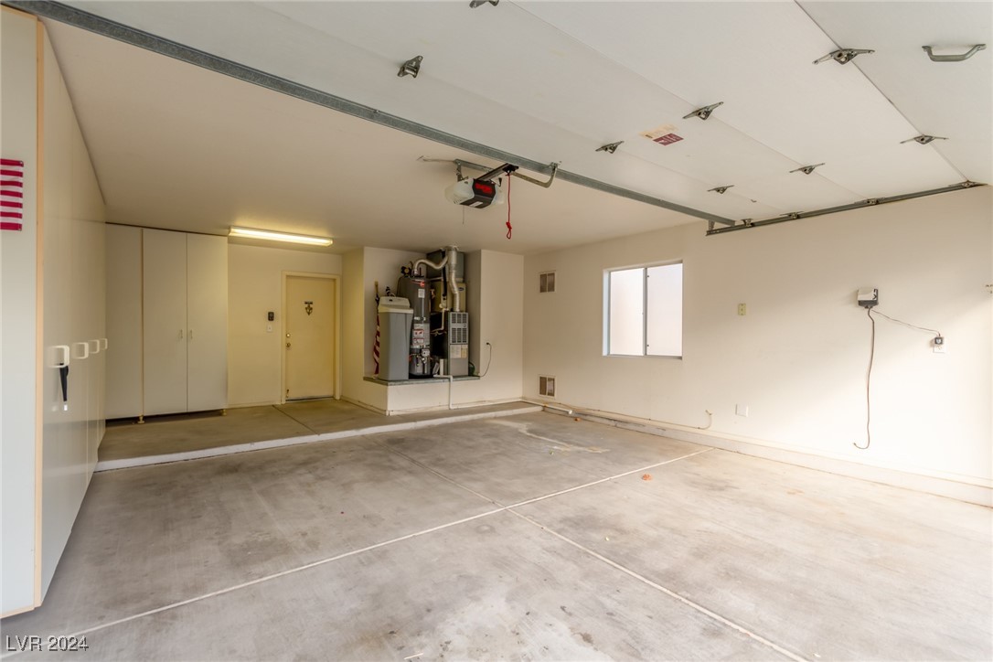 9320 Villa Ridge Drive Las Vegas, NV 89134 - Photo 44 of 60