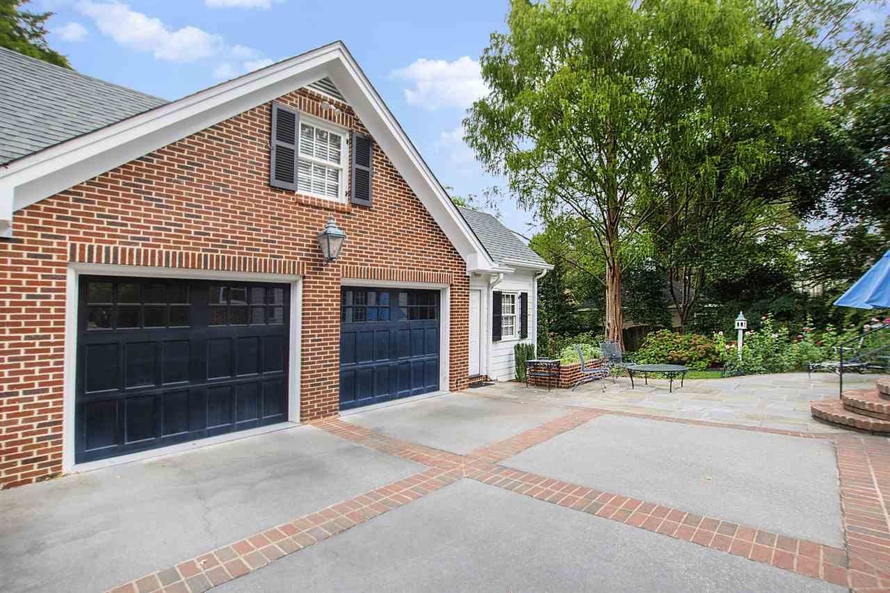 1536 Carr Street Raleigh, NC 27608 - Photo 28 of 30 Garage