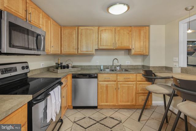 $520,000 | 2001 Hamilton Street, Unit 308, Philadelphia, PA 19130