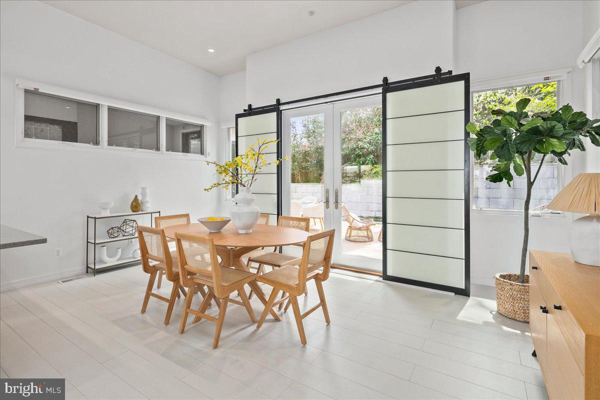 4324 Rosedale Avenue Bethesda, MD 20814 - Photo 25 of 73 Bright and airy dining space awaits.