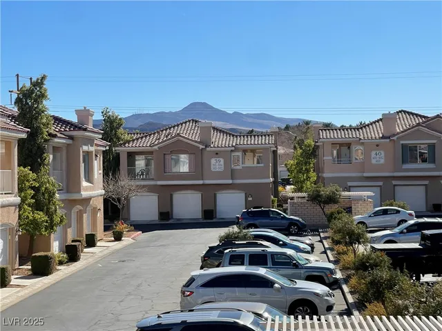 $1,850 | 251 South Green Valley Parkway, Unit 3621, Henderson, NV 89012