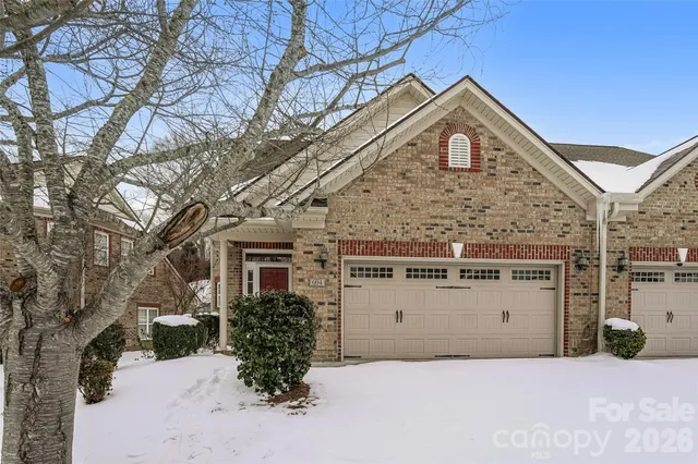 $279,900 | 604 Southlake Court, Lexington, NC 27295