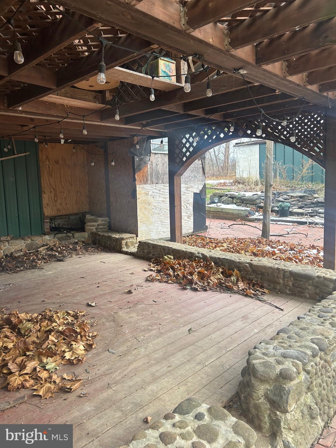 40 North Fileys Road Dillsburg, PA 17019 - Photo 23 of 25 a view of a building with a pathway