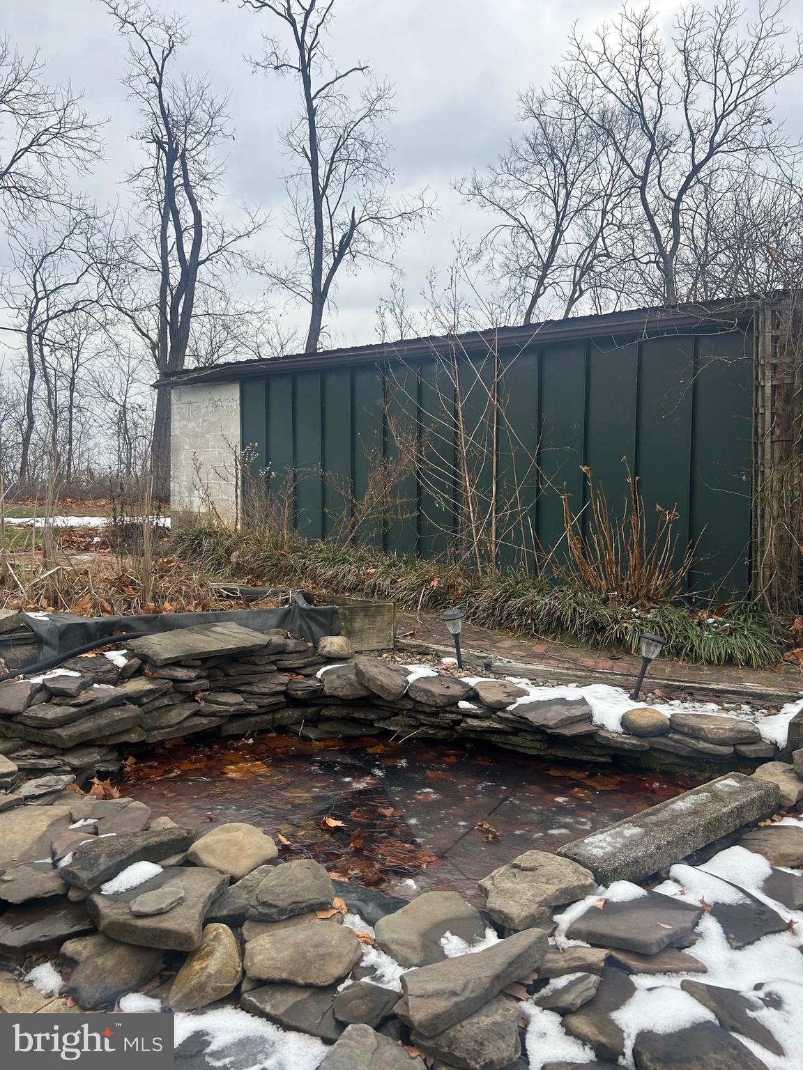 40 North Fileys Road Dillsburg, PA 17019 - Photo 24 of 25 a backyard of a house with lots of green space