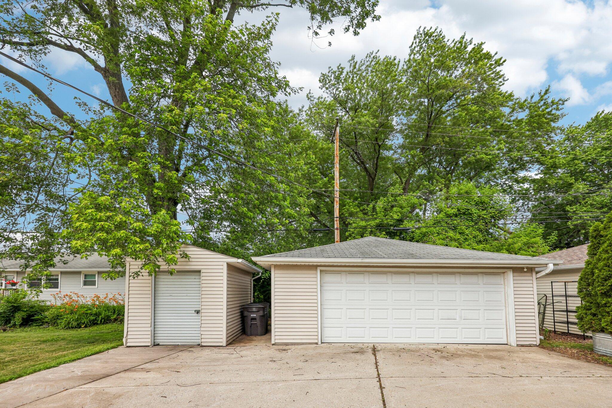 4963 North 127th Street Butler, WI 53007 - Photo 21 of 27 127th garage & shed