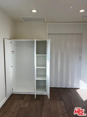 $2,200 | 636 East 87th Street, Los Angeles, CA 90002