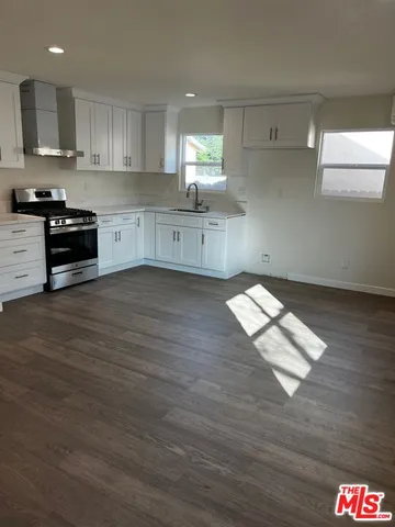 $2,200 | 636 East 87th Street, Los Angeles, CA 90002