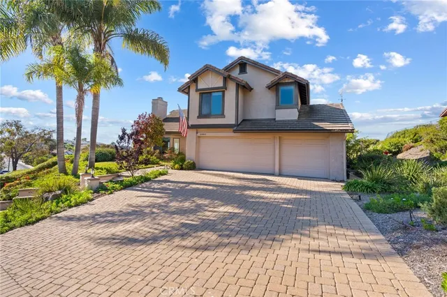 $2,279,000 | 2880 Calle Guadalajara, San Clemente, CA 92673