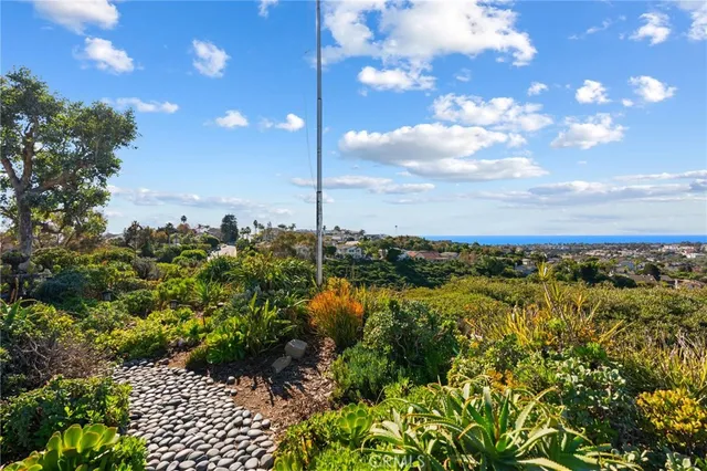 $2,279,000 | 2880 Calle Guadalajara, San Clemente, CA 92673