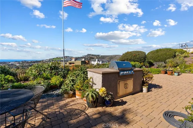 $2,279,000 | 2880 Calle Guadalajara, San Clemente, CA 92673