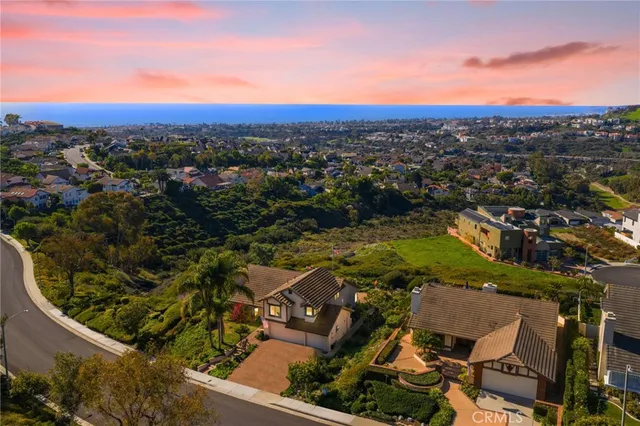 $2,279,000 | 2880 Calle Guadalajara, San Clemente, CA 92673