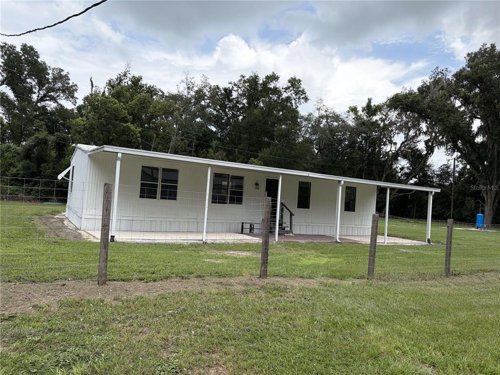 4706 Coats Road Zephyrhills, FL 33541 - Photo 34 of 50 Gallery Image 34
