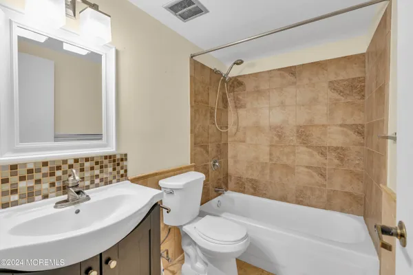 $3,500 | 1838 Highway 35, Unit 1, Wall, NJ 07719