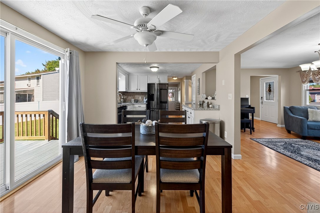 7385 Oak Post Road Clay, NY 13088 - Photo 13 of 50