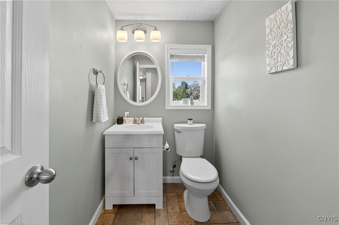 7385 Oak Post Road Clay, NY 13088 - Photo 23 of 50