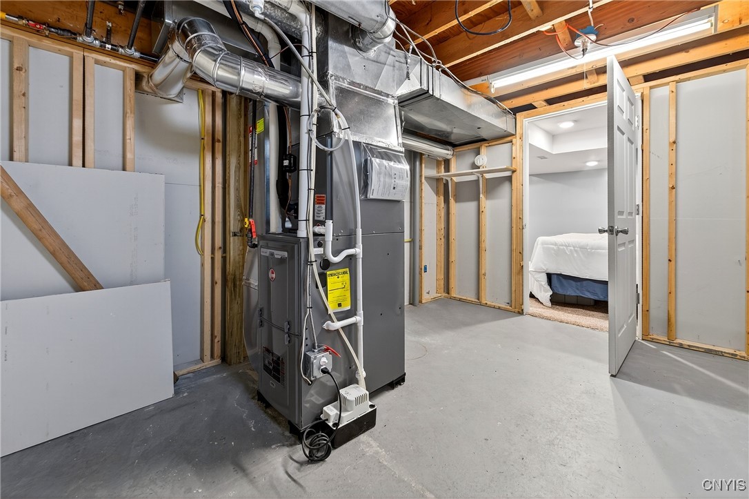 7385 Oak Post Road Clay, NY 13088 - Photo 39 of 50