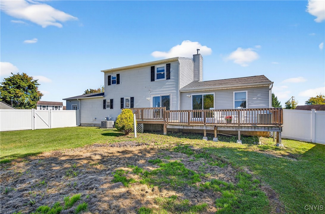 7385 Oak Post Road Clay, NY 13088 - Photo 45 of 50