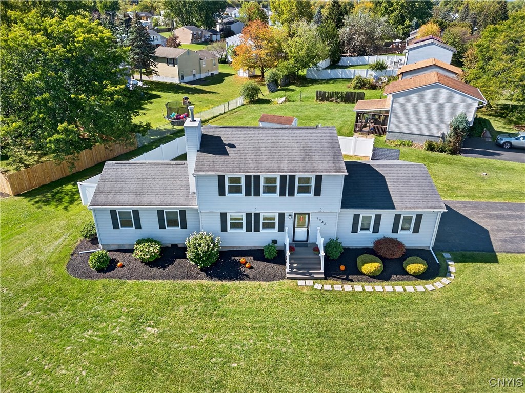 7385 Oak Post Road Clay, NY 13088 - Photo 5 of 50