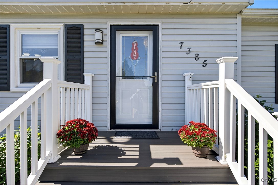 7385 Oak Post Road Clay, NY 13088 - Photo 7 of 50