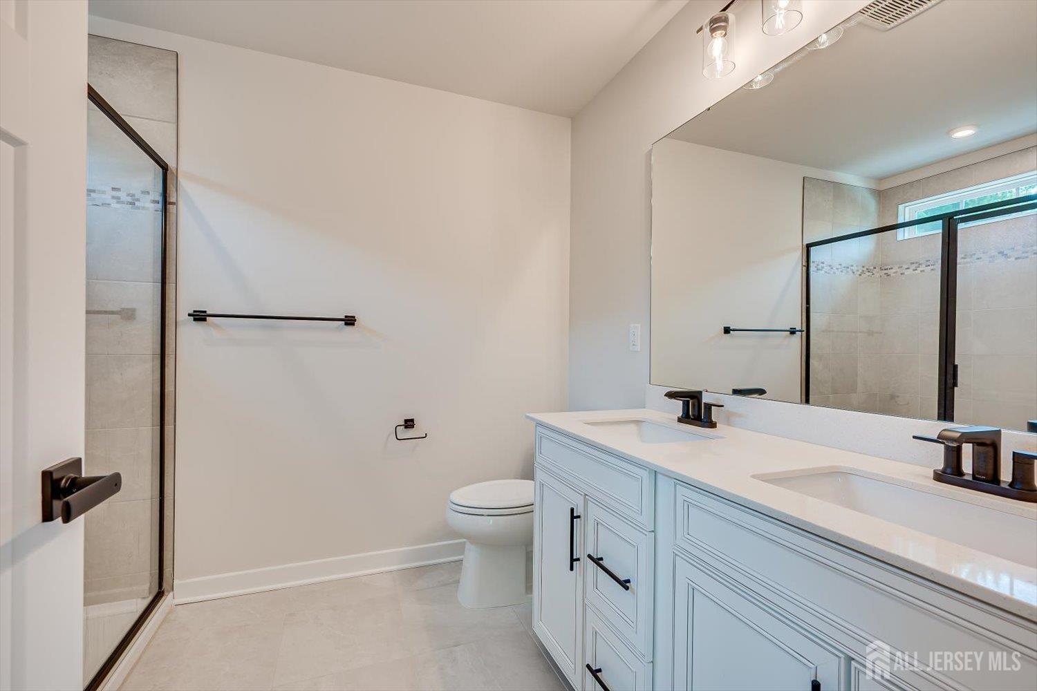 220 Anchor Way Cliffwood, NJ 07721 - Photo 33 of 48