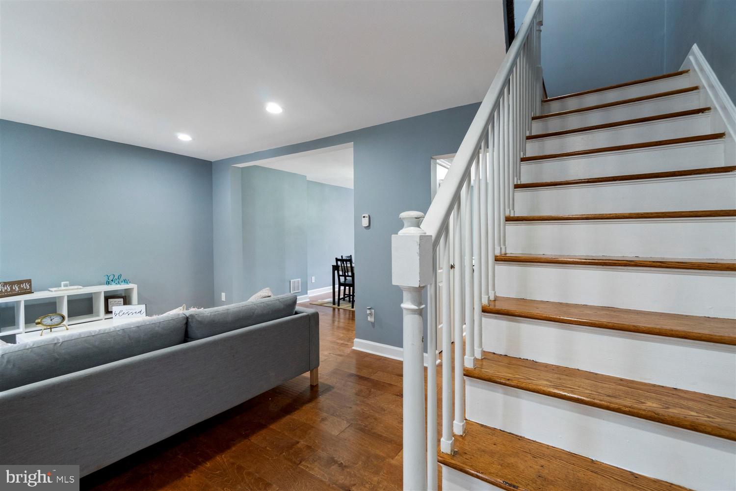 3907 Cedardale Road Baltimore, MD 21215 - Photo 14 of 31 Gallery Image 14