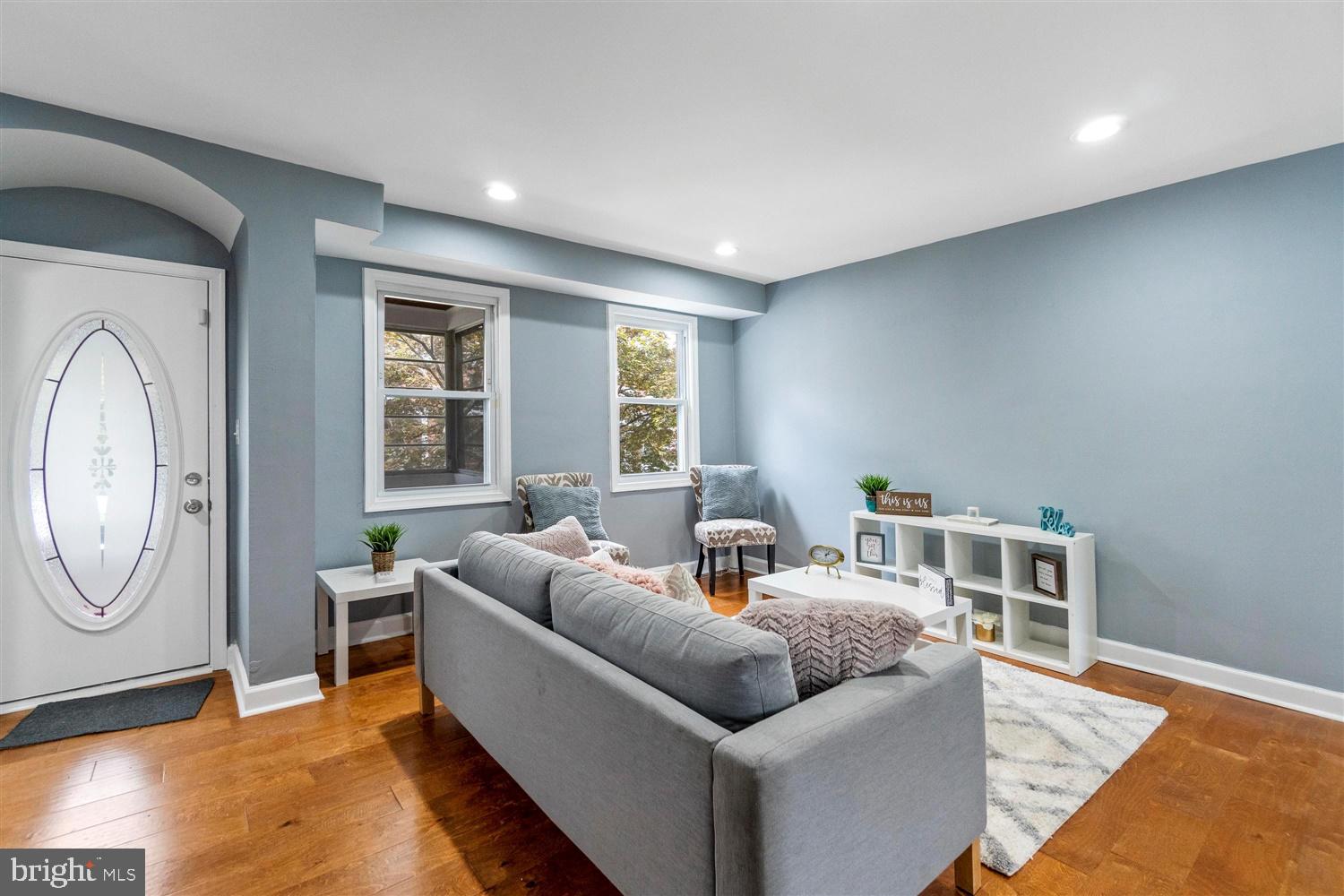 3907 Cedardale Road Baltimore, MD 21215 - Photo 4 of 31 Gallery Image 4