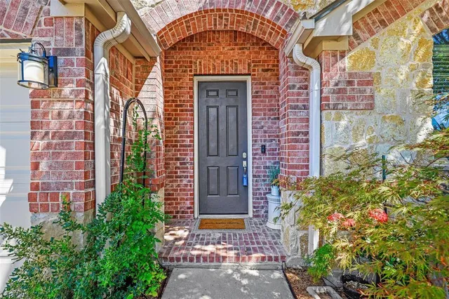 a sign that is on the side of a building