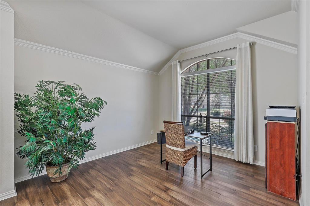 7067 Nantucket Way Grand Prairie, TX 75054 - Photo 21 of 40 a workspace room with furniture and a potted plant