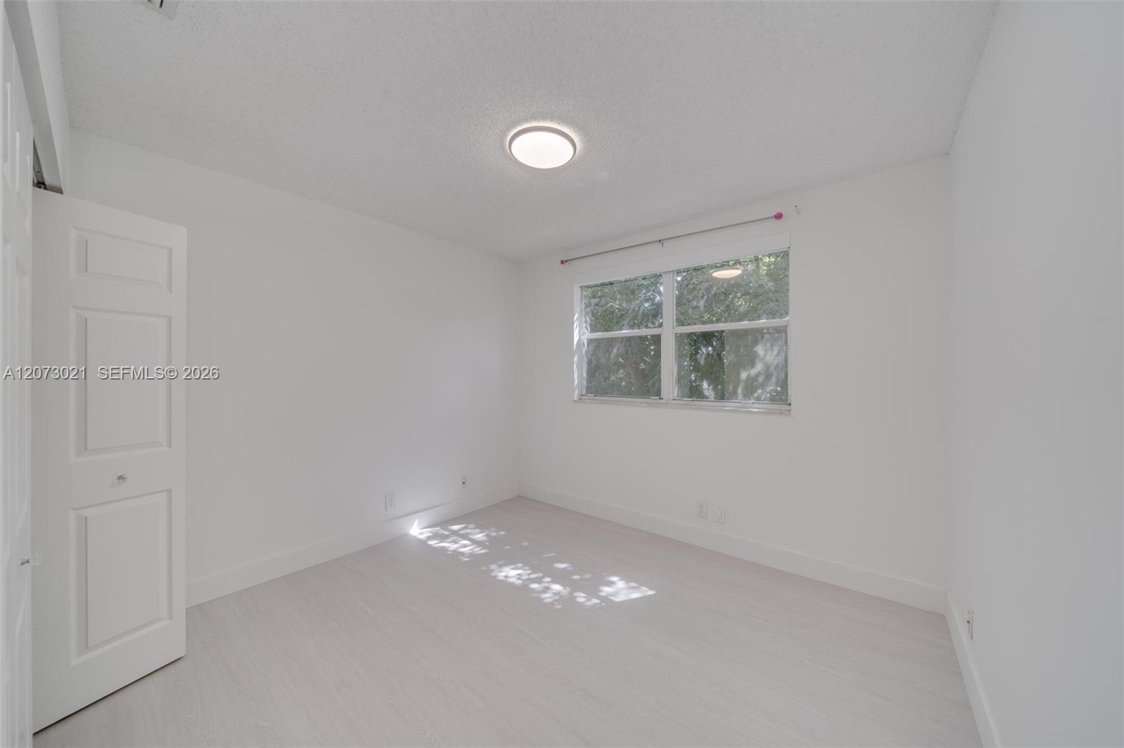 720 Falling Water Road, Unit 720 Weston, FL 33326 - Photo 16 of 46 Gallery Image 16
