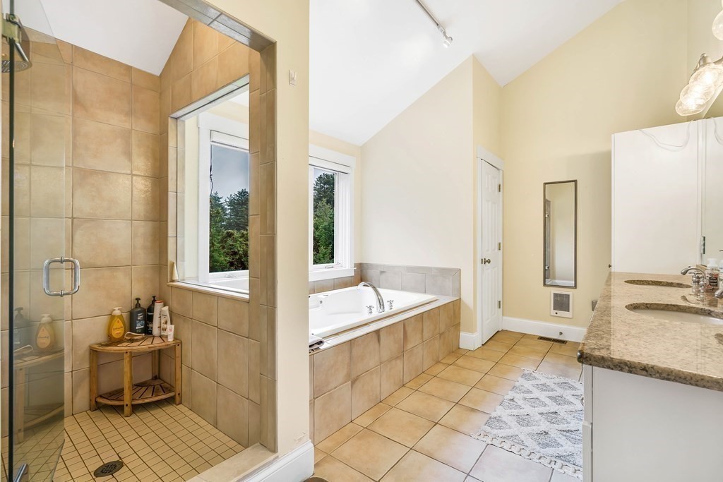 72 Boon Road Stow, MA 01775 - Photo 24 of 40