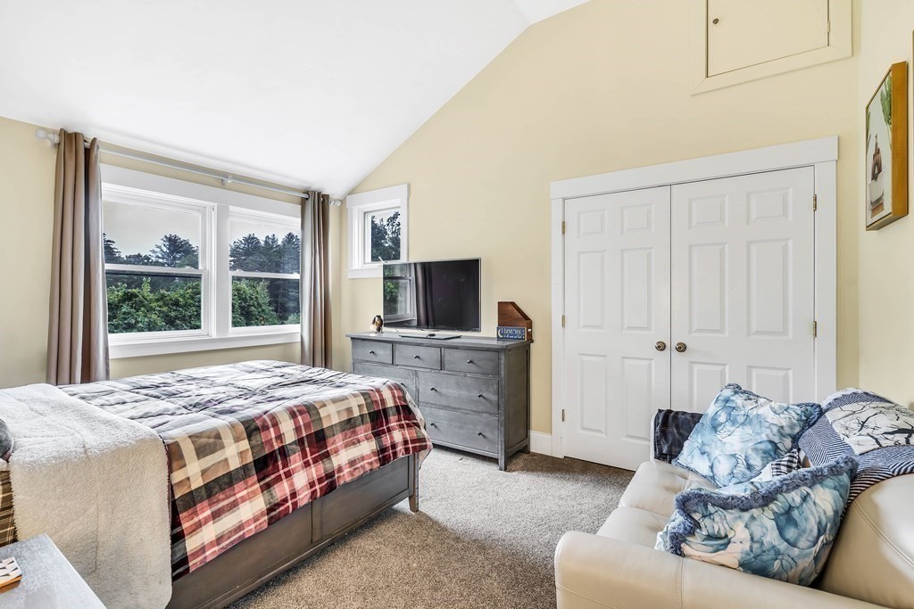 72 Boon Road Stow, MA 01775 - Photo 26 of 40