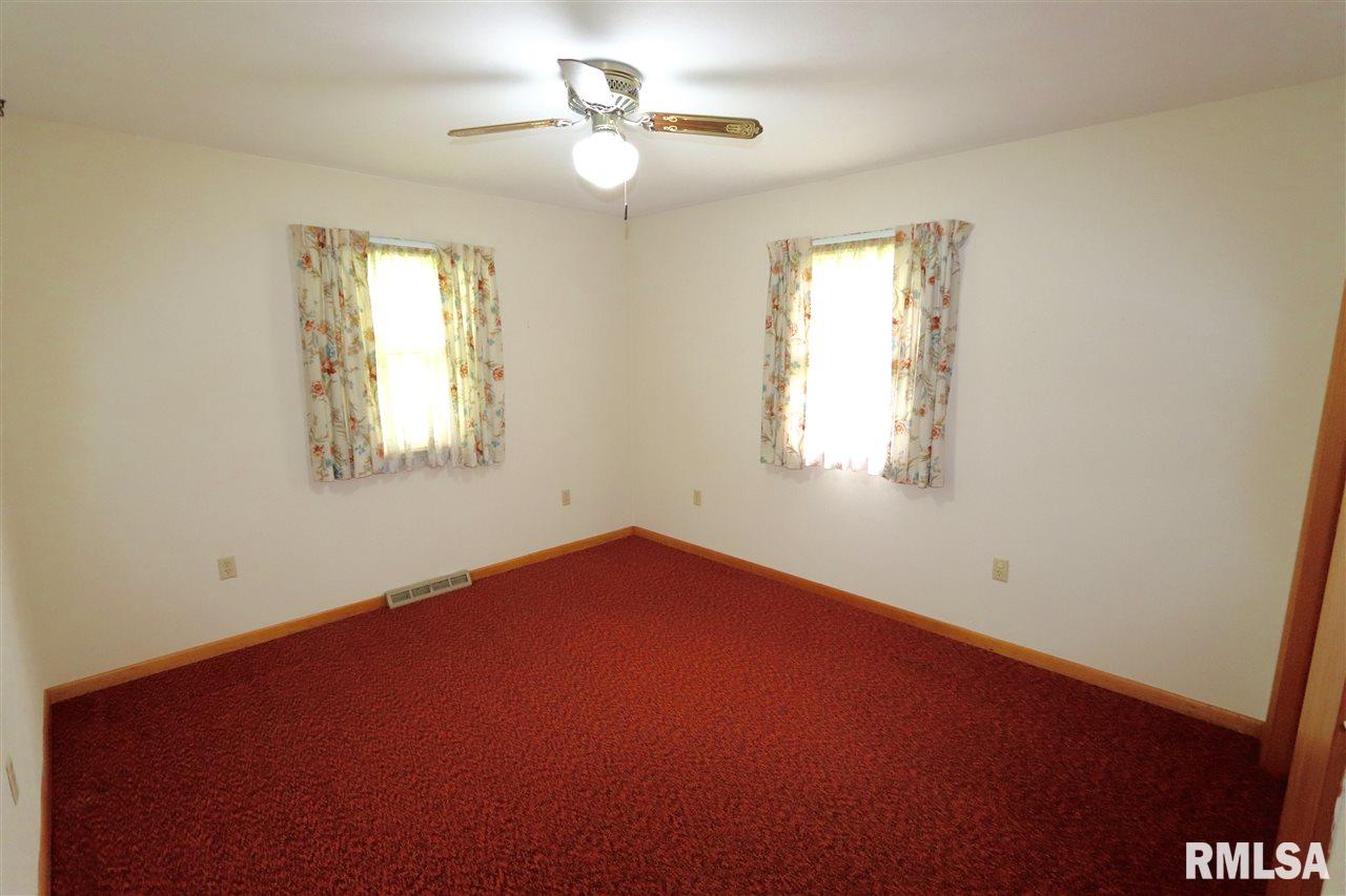 425 Center Street Metamora, IL 61548 - Photo 14 of 19 Gallery Image 14