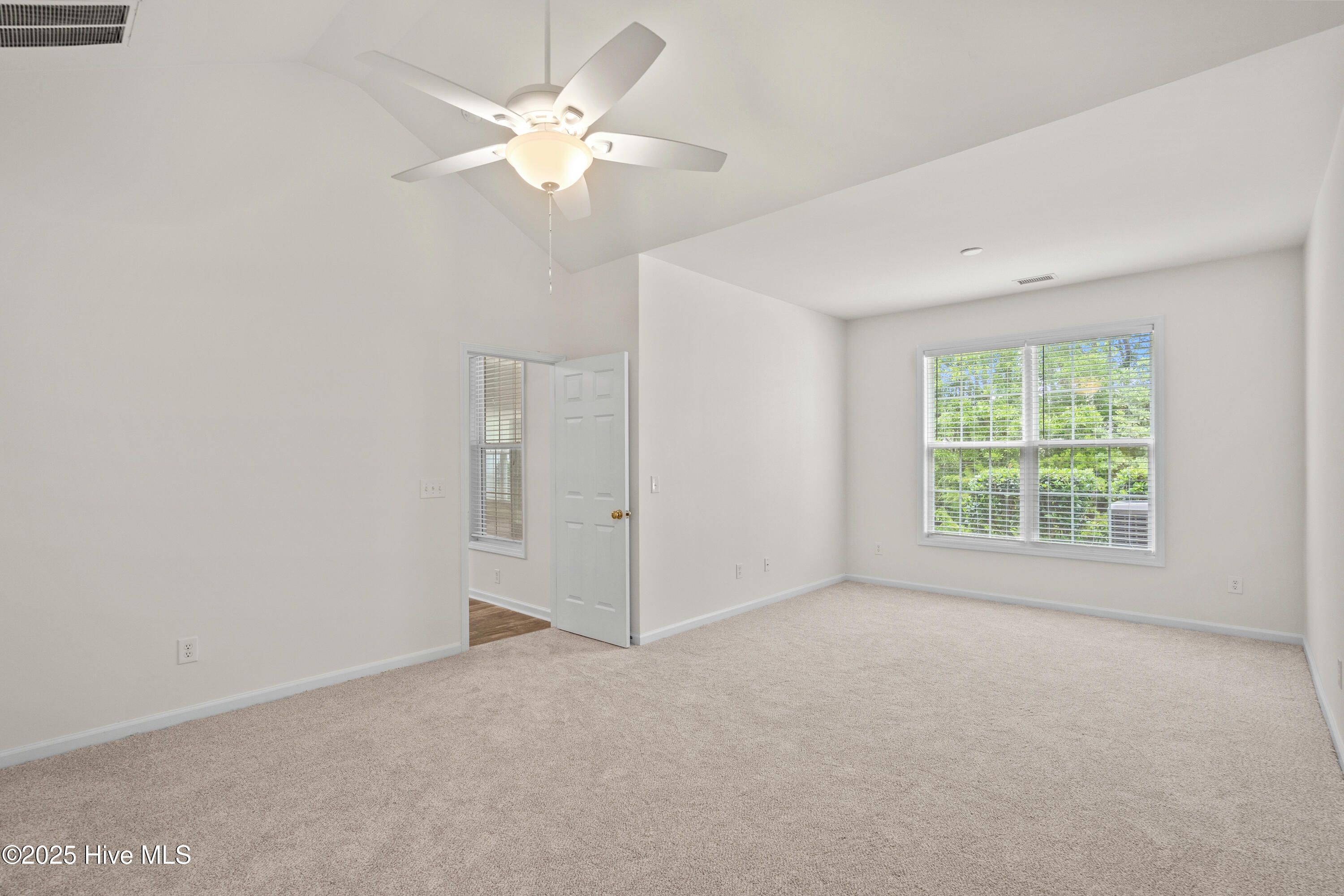 94 Field Planters Circle Calabash, NC 28467 - Photo 16 of 33 Master Bedroom