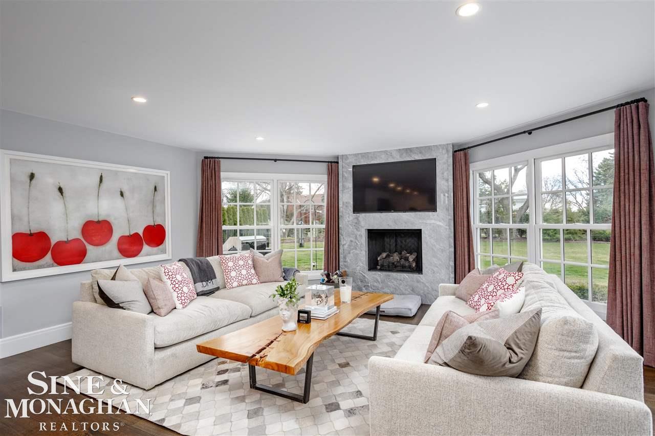 570 Shelden Road Grosse Pointe Shores, MI 48236 - Photo 13 of 66