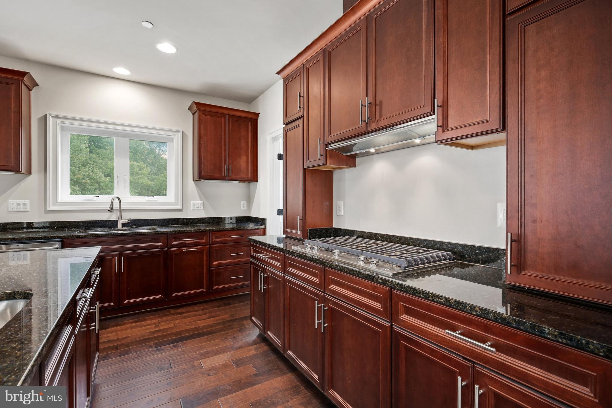 13217 Query Mill Road North Potomac, MD 20878 - Photo 12 of 64 Gallery Image 12