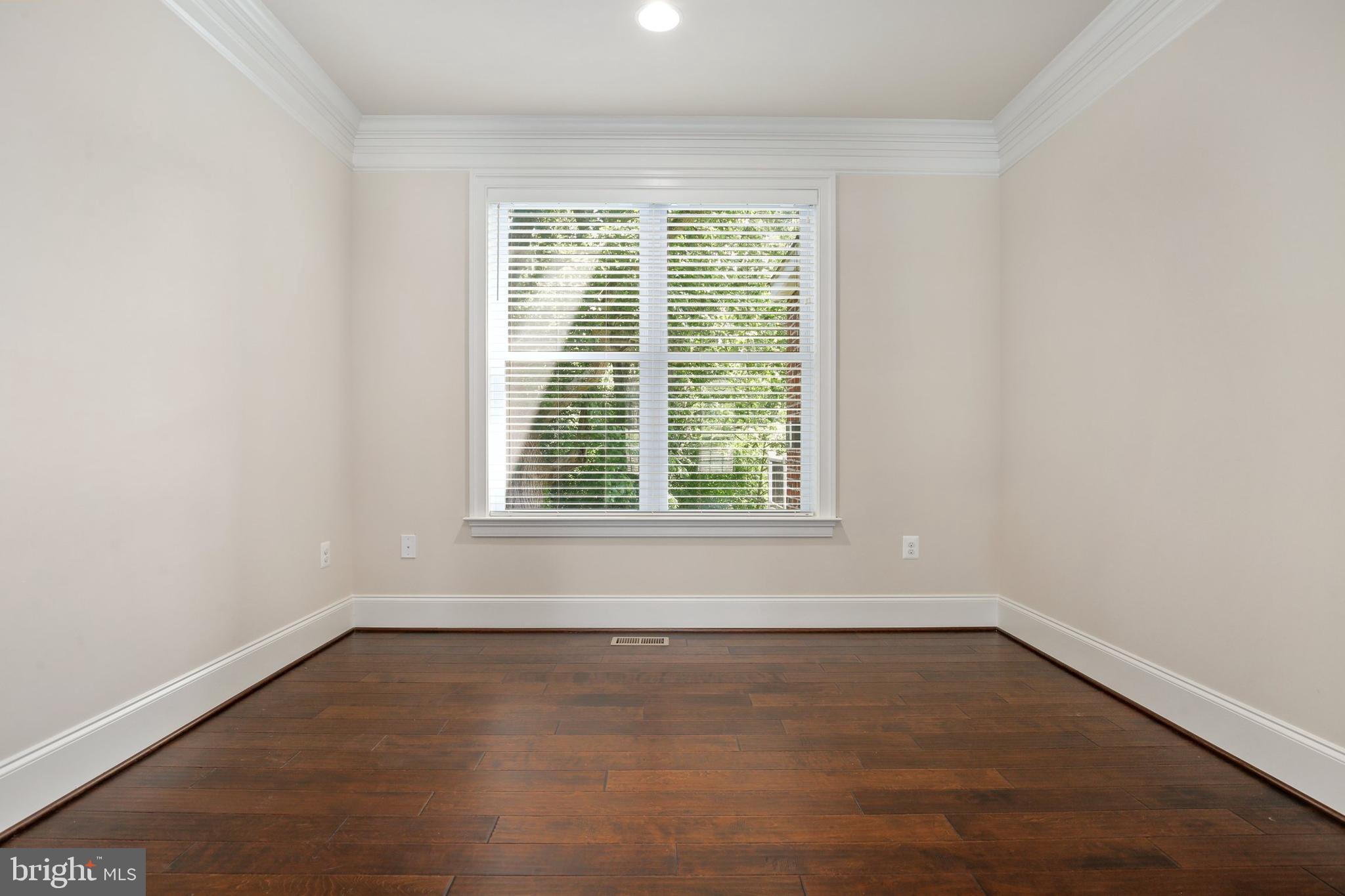 13217 Query Mill Road North Potomac, MD 20878 - Photo 20 of 64 Gallery Image 20