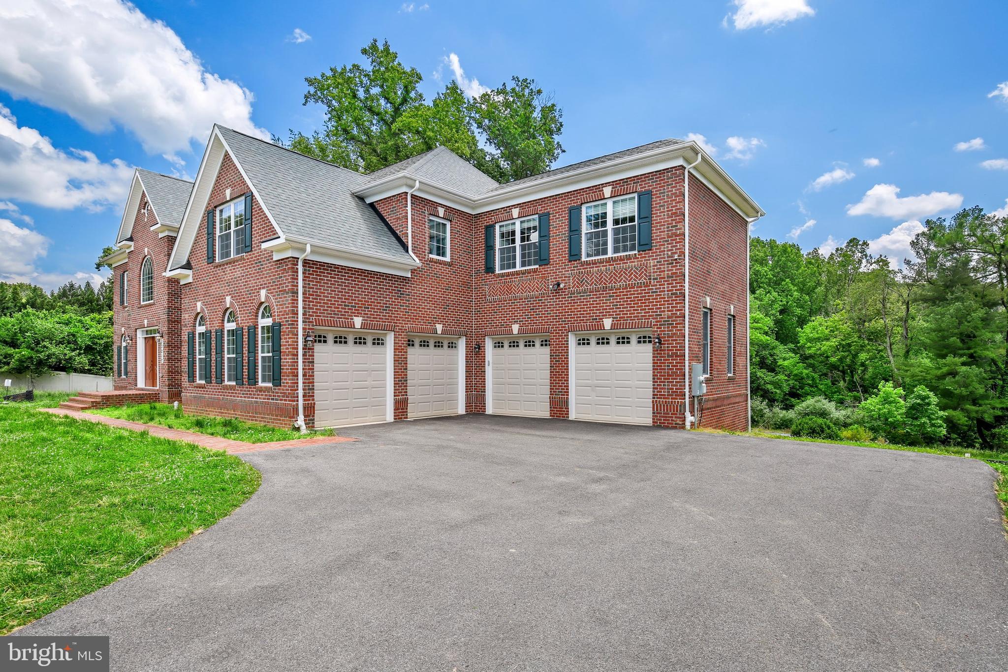 13217 Query Mill Road North Potomac, MD 20878 - Photo 3 of 64 Gallery Image 3