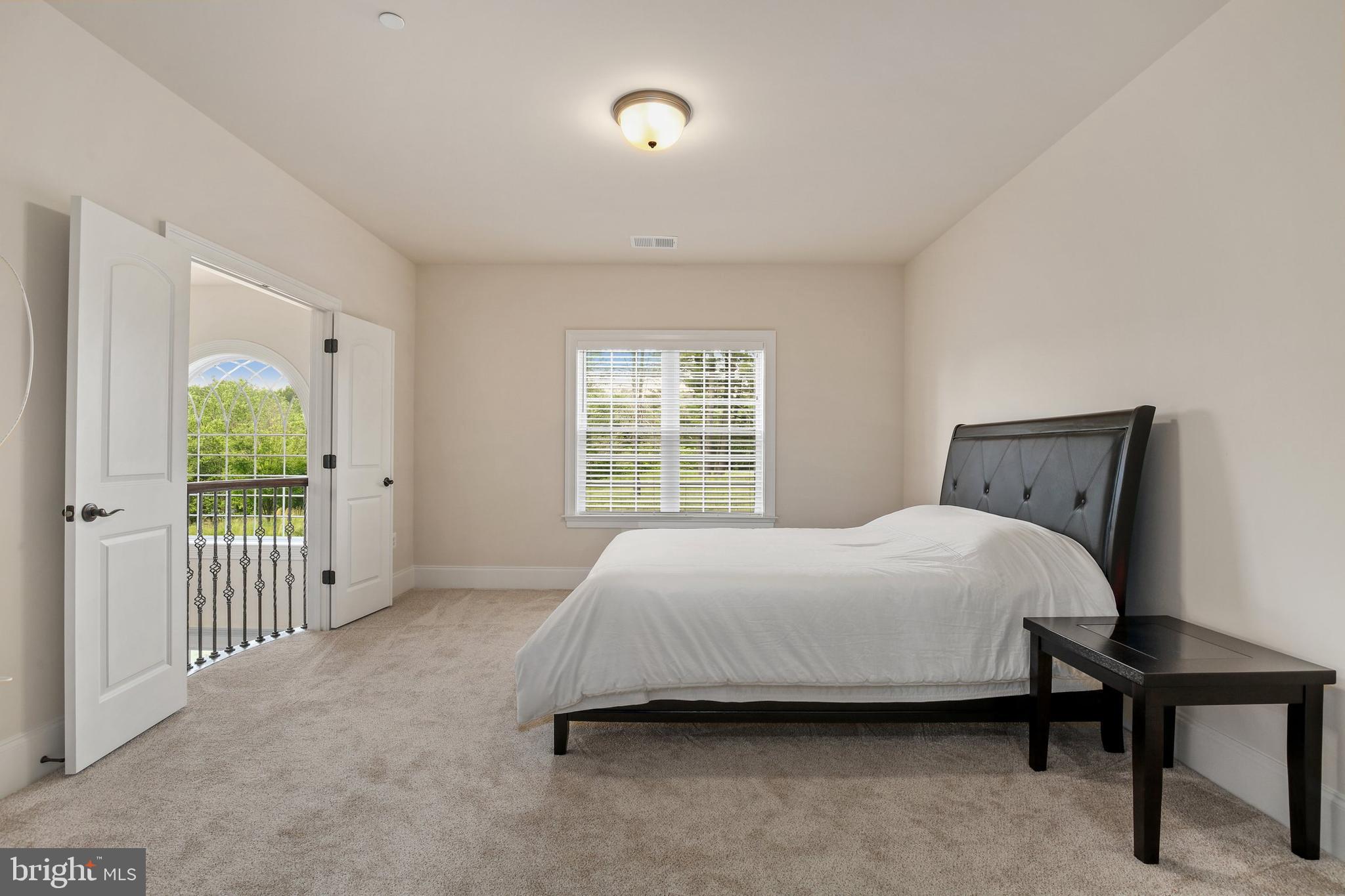 13217 Query Mill Road North Potomac, MD 20878 - Photo 32 of 64 Gallery Image 32