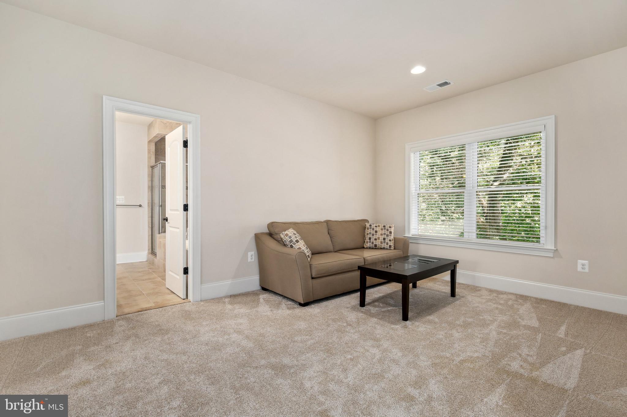 13217 Query Mill Road North Potomac, MD 20878 - Photo 33 of 64 Gallery Image 33