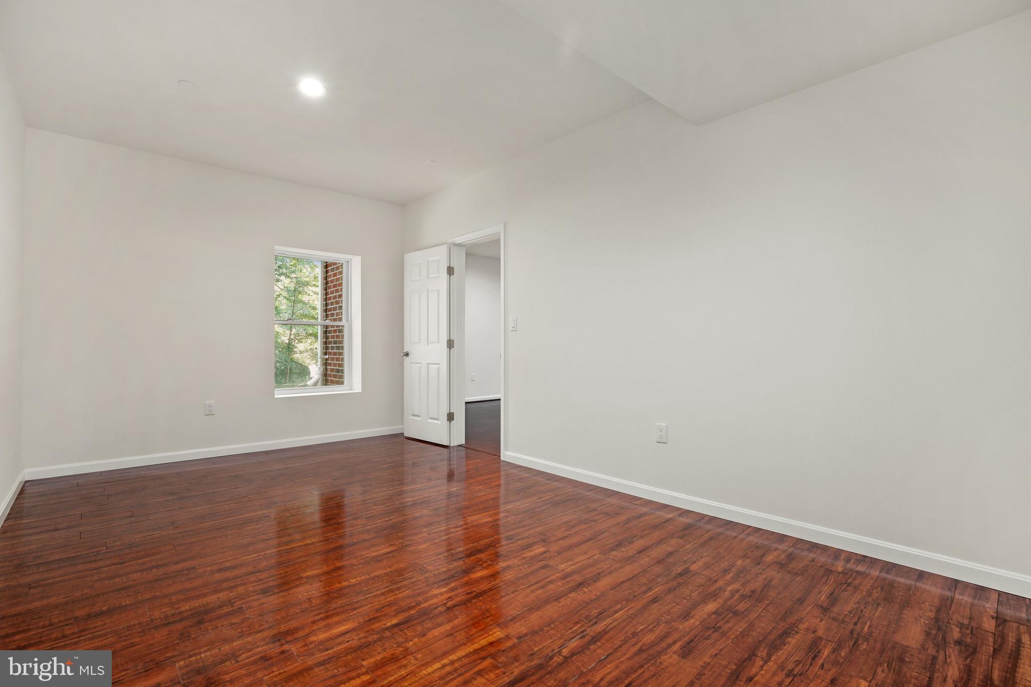 13217 Query Mill Road North Potomac, MD 20878 - Photo 46 of 64 Gallery Image 46