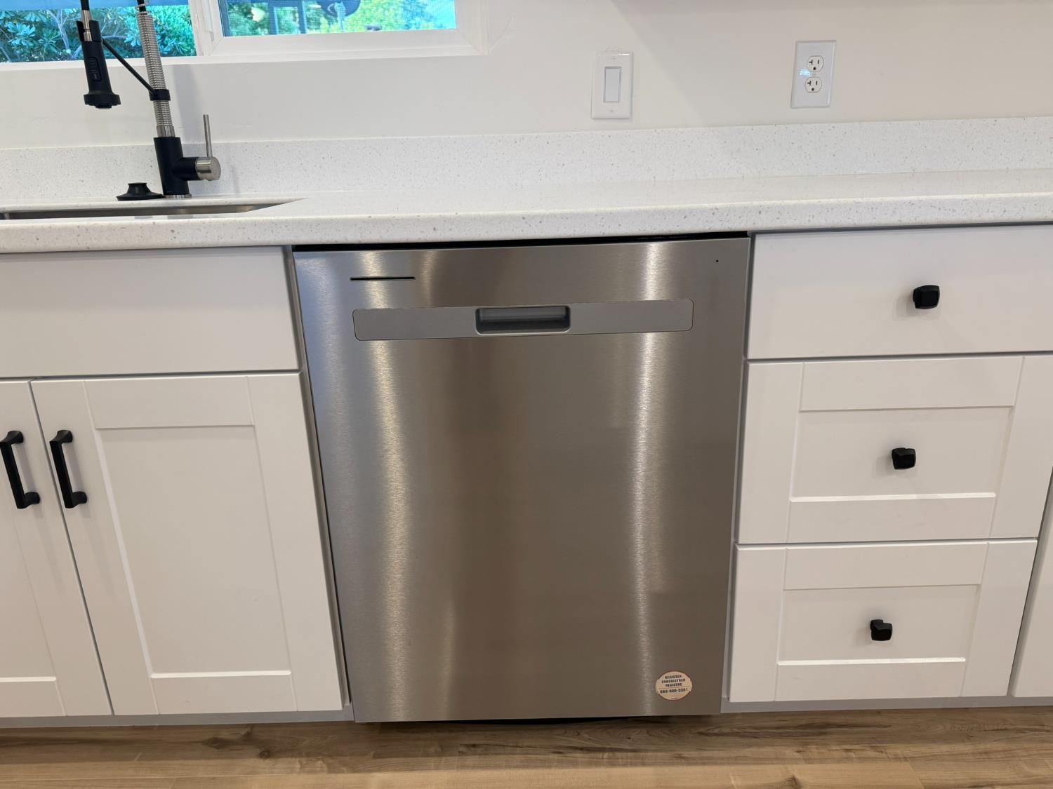 24 Olga Way Roseville, CA 95661 - Photo 13 of 44