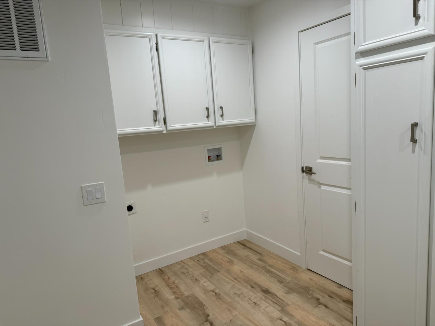 24 Olga Way Roseville, CA 95661 - Photo 29 of 44