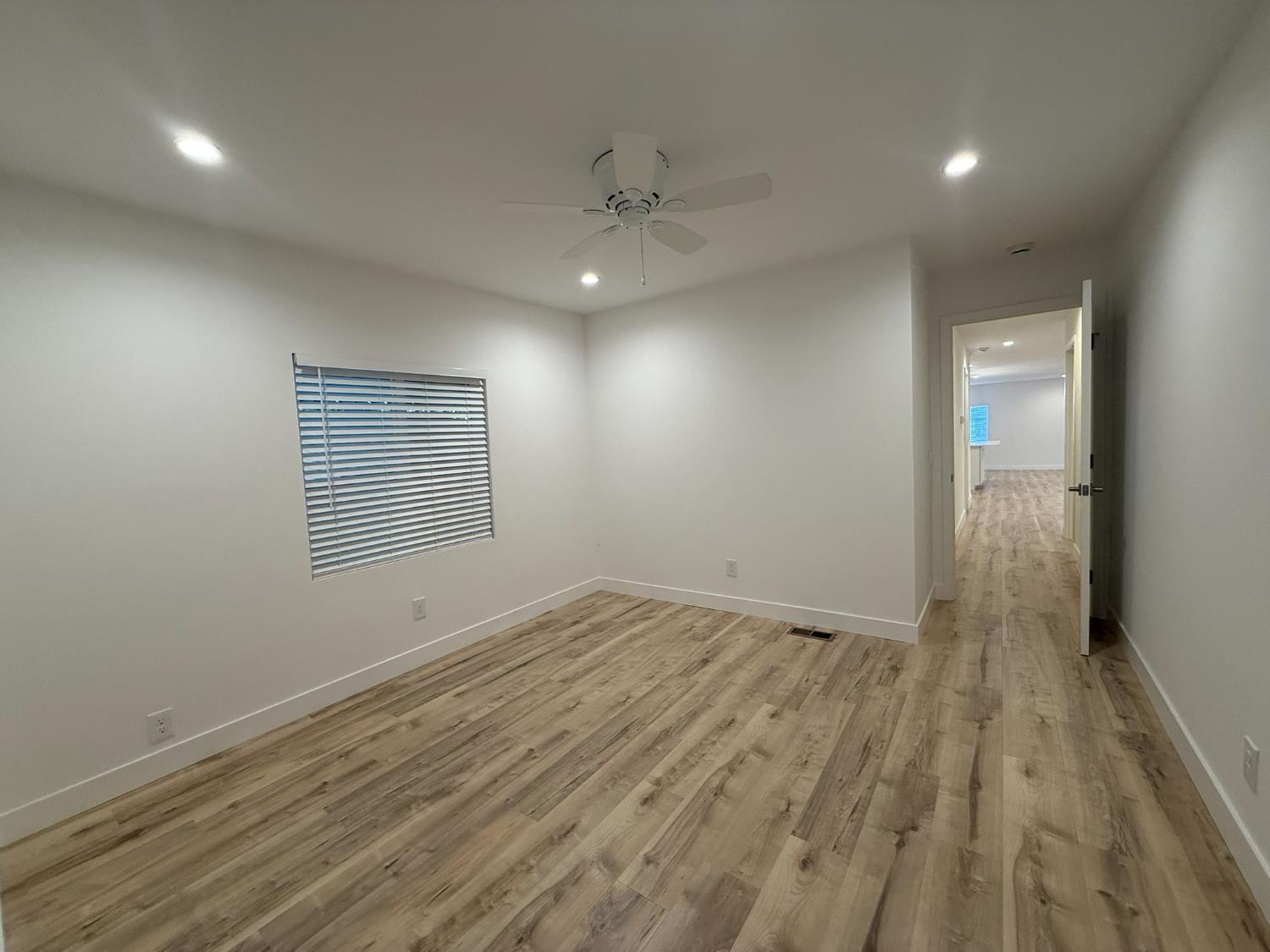 24 Olga Way Roseville, CA 95661 - Photo 35 of 44