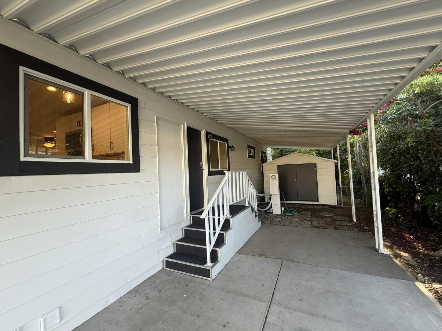 24 Olga Way Roseville, CA 95661 - Photo 36 of 44