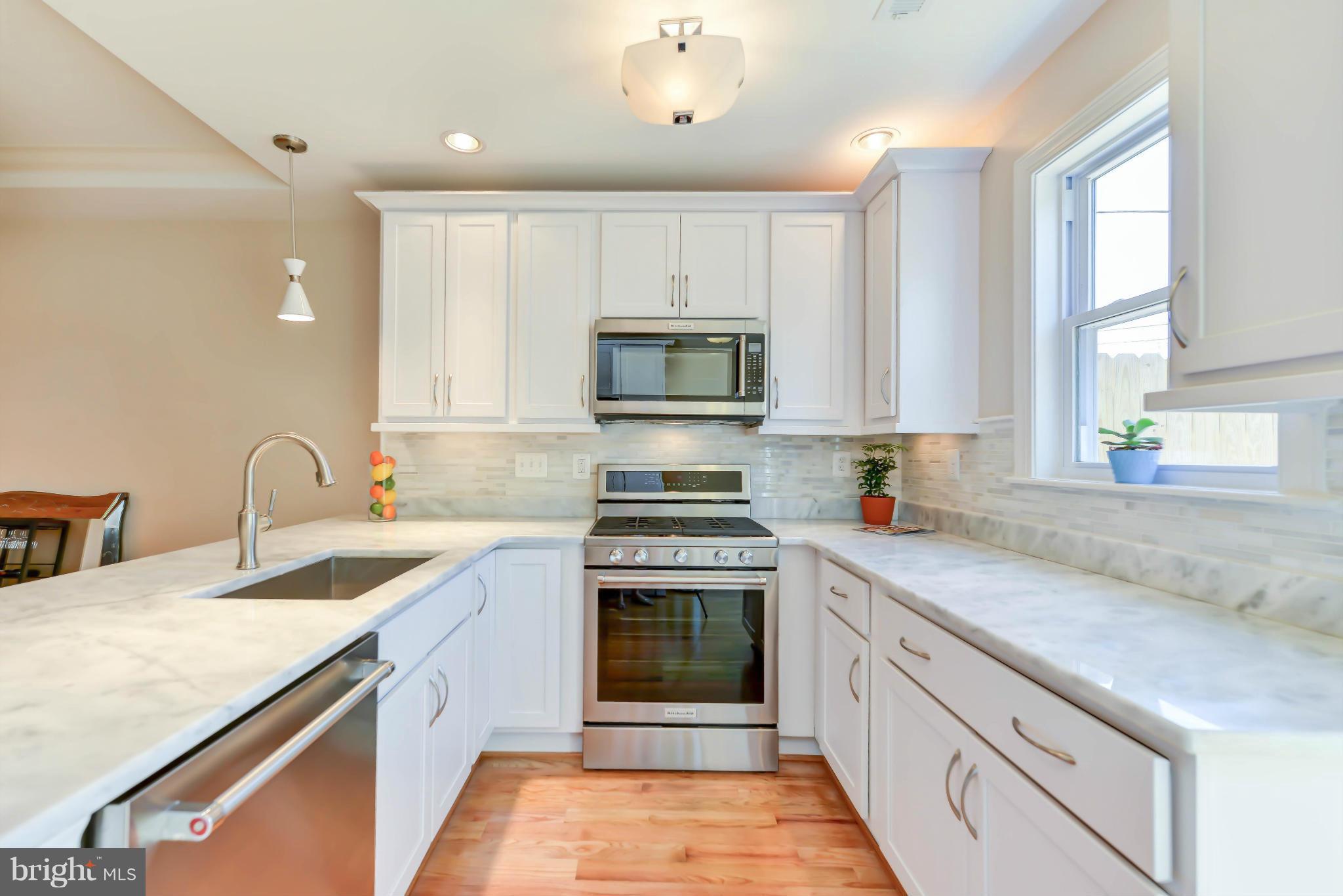 237 16th Street Southeast Washington, DC 20003 - Photo 11 of 30 Kitchen