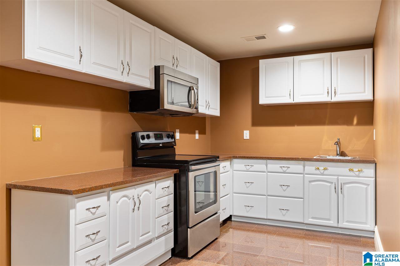 4005 Kings Way Birmingham, AL 35242 - Photo 40 of 49