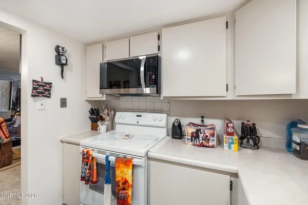 $219,000 | 111 Vista Rafael Parkway, Reno, NV 89503