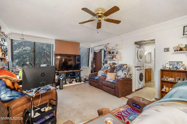 $219,000 | 111 Vista Rafael Parkway, Reno, NV 89503